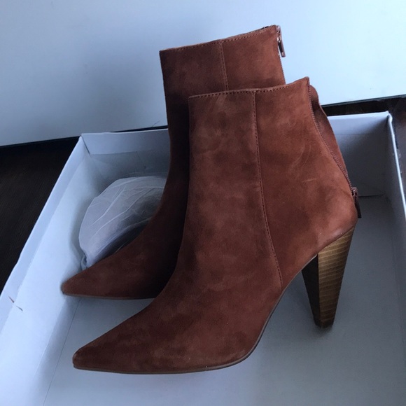 Steve Madden Shoes - Brand NEW In Box Chestnut Suede Booties